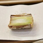 天ぷら 車 - 半分にしたところ