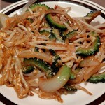 ティン・フック - 