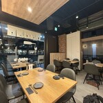 ワイン÷炭火焼き酒場cacco - 