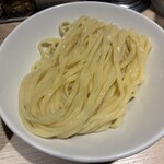 東京アンダーグラウンドラーメン 頑者 - 