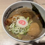 東京アンダーグラウンドラーメン 頑者 - 