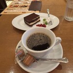 トラットリア・アリオリ - 