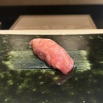 鮨 一永 - 大トロ　はがし