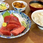 一力 - 『本まぐろ刺身』ご飯大盛り