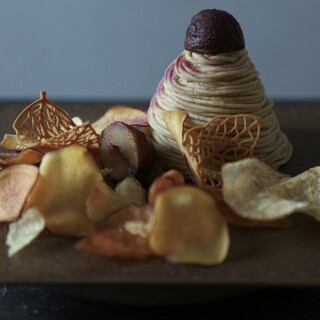 濃厚和栗モンブランが始まりました