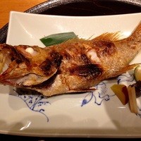 泉岳寺門前 紋屋 - 魚神(のどぐろ)塩焼！