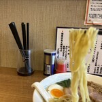 インディアン - ピンボケ麺リフト(͏ ˉ ꈊ ˉ)
