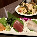 個室と肉と炉端 響蔵 - 