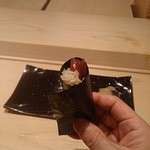 鮨 よしたけ - まぐろのずけ巻き