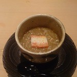 鮨 よしたけ - ズワイガニの雄とフカヒレ茶わん蒸し