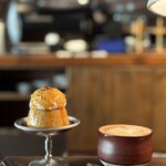 The CAFE - 『クラシック喫茶プリンSET¥1,320』 ※LATTEに変更+¥100