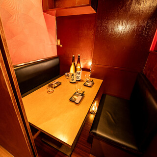 和の情緒あふれる個室でゆったりと。落ち着いた雰囲気が魅力