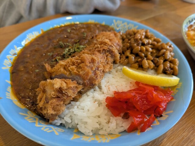 カツカレー専門店　カリーハウス マシャーーラ - 黒松（カレー）の写真