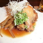 月京 - 手羽元と牛蒡の炊き合わせ