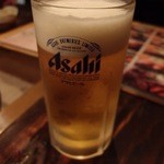 どったんばっ炭 - 生ビール中ジョッキ（５００円，税抜）