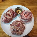 ホルモン煮込み 韓成 - 