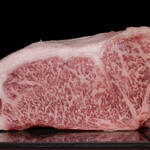 焼肉もちお - 【サーロイン】サシと赤身のバランスが絶妙。やきすきで提供しています！