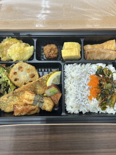 マグロキック - 沼津/食堂 | 食べログ