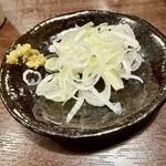 手打蕎麦 いしおか - 山葵も葱もこだわりが半端ない。薬味の完全形だった。