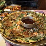 韓国料理 ブルバム - 海鮮チヂミ