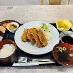 すなば珈琲・二代目村上水産鮮魚部 - 料理写真:びっくりロースカツ膳　１３００円