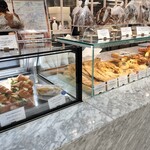 リベルテ・パティスリー・ブーランジェリー - 