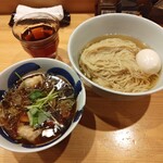 自家製麺 ロビンソン - 特製つけ麺（細麺）［1,600円］