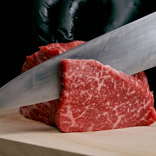 創業80年の人気老舗焼肉店「山水苑」のアッパーブランド