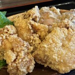 食堂倶楽部よしび - ザンギはこんな感じ
