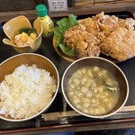 食堂倶楽部よしび - ザンギ定食（870円）