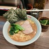 横濱ラーメン あさが家 - 料理写真:ラーメン中盛￥1,100＋小松菜￥200