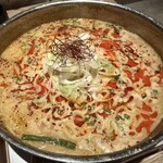 博多牛もつ鍋 なの川 - 