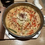 博多牛もつ鍋 なの川 - 