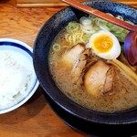 らーめんかいすい - 料理写真:しょうゆラーメン