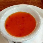 BEACHIN' SHRIMP - ココナッツシュリンプに付いてくるスイートチリソース♡日本では生春巻きに付いて来るソースと同じ♫