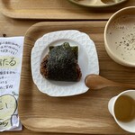 Shiro Hotaru Tofu Ten - 饭团330日元 / 玉米豆浆汤（温）650日元