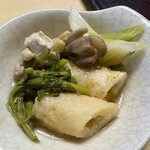 鹿角 - きりたんぽ鍋に 比内地鶏はもちろん 芹と舞茸も マストですね ٩(๑❛ᴗ❛๑)۶