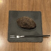 エ・オ ベルナール・ロワゾー・スィニャテュール -  エ・オ ベルナール・ロワゾー・スィニャテュール -