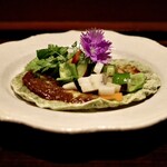 並木橋みりん - 郡山地野菜のタコス 生地にはほうれん草 味噌トマトソース