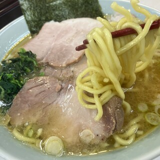 ラーメン くいば_0