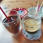 ハワイアンコナアイスコーヒー　単品500円　食事と一緒で300円/ハワイアンマウンテン単品450円　食事と一緒で250円　2014/11