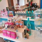 レアレア&レアレア - レモン入りのウォーターサーバー/チョコレートなども売っています　2014/11