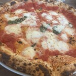 ピッツェリア・ヴィノテカ・イル・ペコリーノ - 