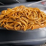 ディオ - 料理写真:焼きそばドッグ100円