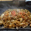どんたく  - 「ミックス焼きそば」 1,100円 (税抜) (⊙д⊙)えぐっ！