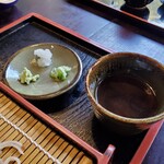 桜清水茶屋 - 蕎麦つゆ＆薬味