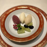 シーン -  シーン -