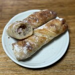 丘の上のパン屋 - 沖縄ベーコン