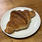 丘の上のパン屋 - 発酵クロワッサン