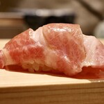 すし処 優勝 - 大トロ